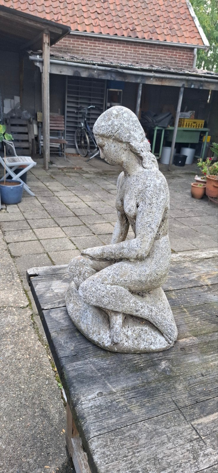 Romantisch steenbeton beeld met bijzonder patina, Ophalen, 20 - 50 cm, Steen of Keramiek, Beeld