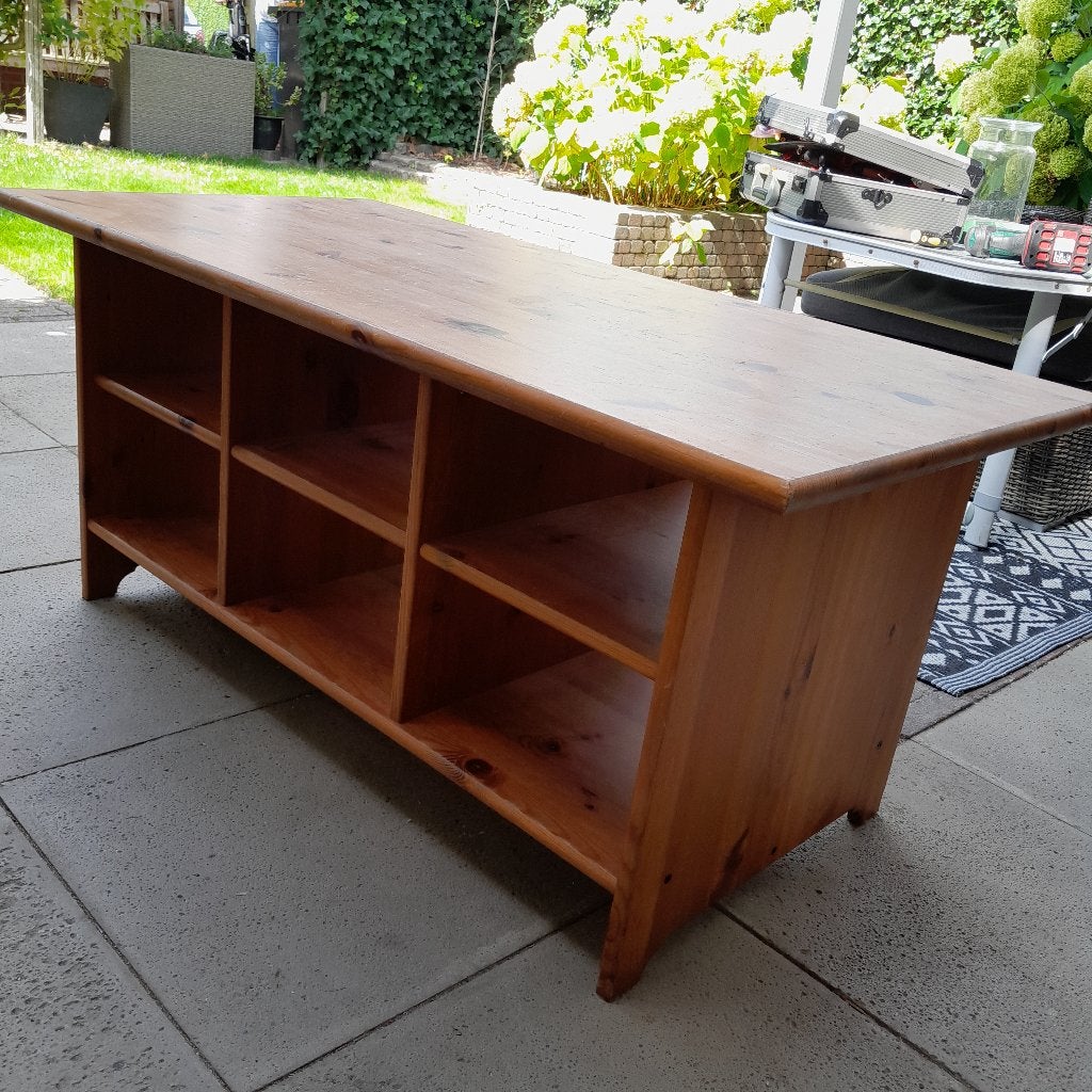 Stevige en praktische salontafel, Ophalen, 50 – 75, Gebruikt, 100 tot 150 cm