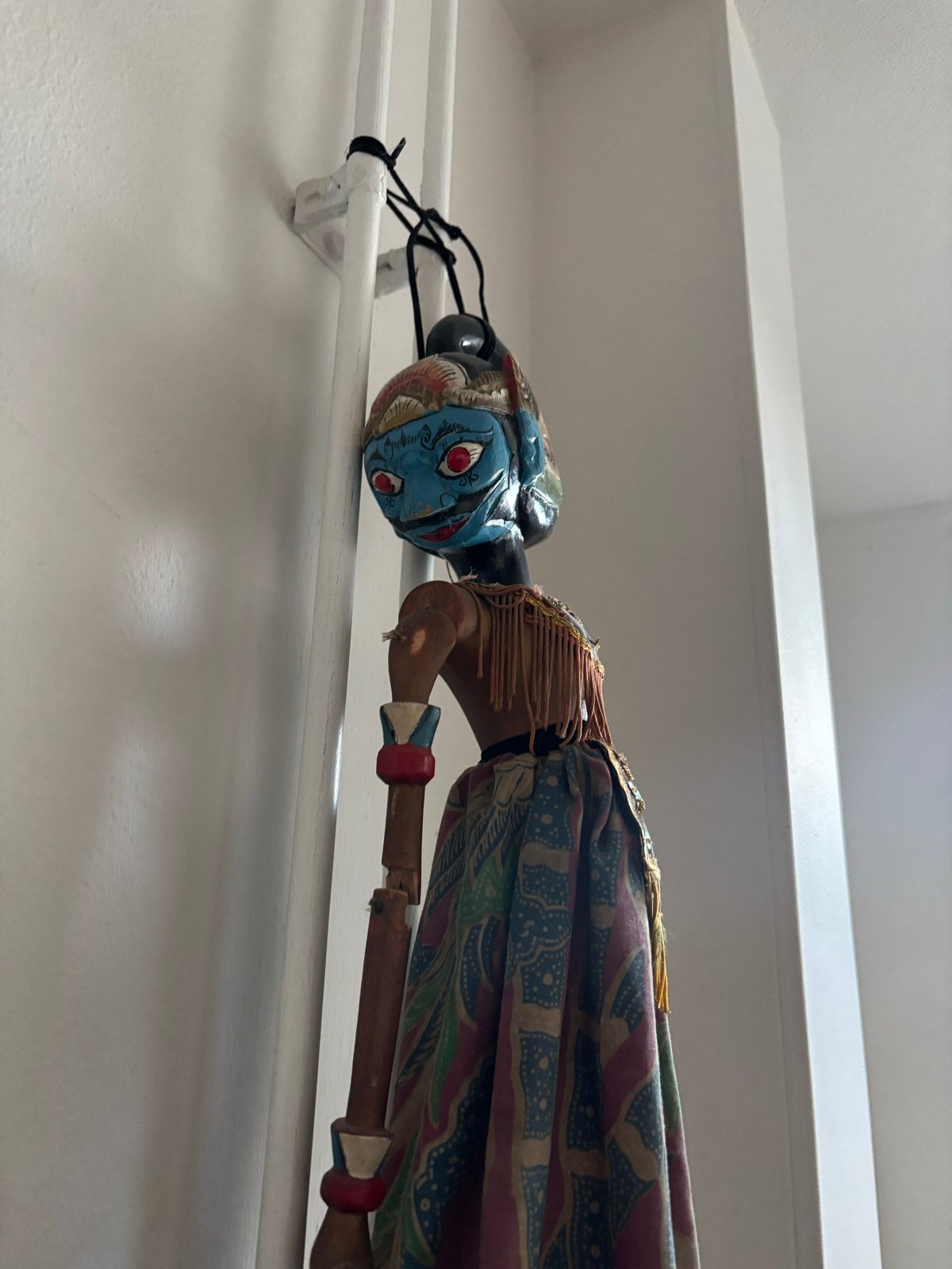 Wajang pop - Handgemaakt Indonesisch poppenkastfiguur, Verzamelen, Ophalen of Verzenden, Gebruikt, Pop