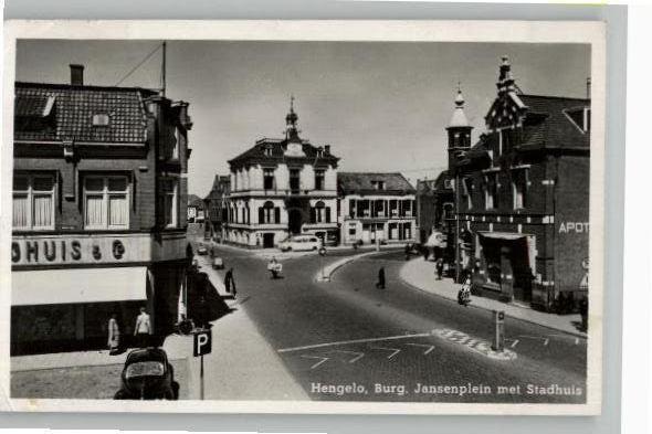 hengelo Burg. Jansenplein met stadhuis st 1951, Verzenden, 1940 tot 1960, Gelopen, Overijssel