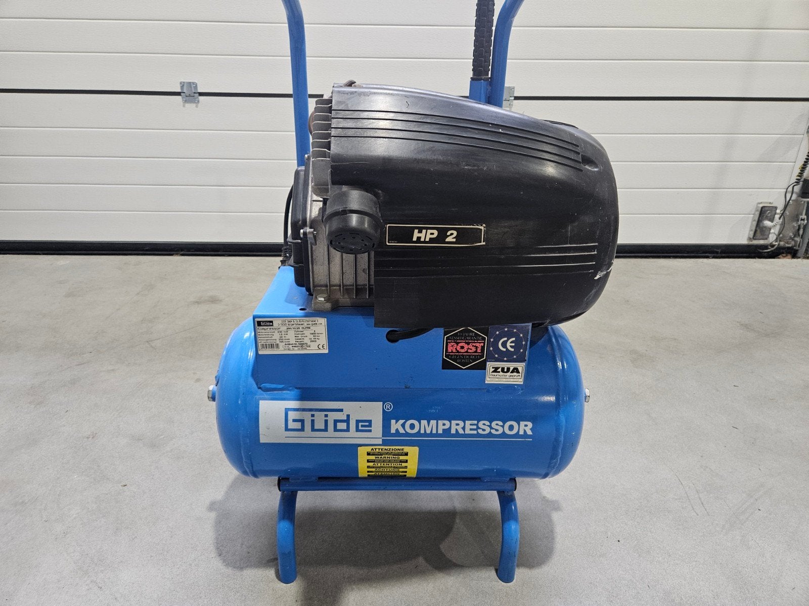 Güde Kompressor 250/10/25 OLFRE - Mobiel en Krachtig, Doe-het-zelf en Verbouw, Ophalen, Gebruikt, 10 bar of meer, 200 tot 400 liter/min
