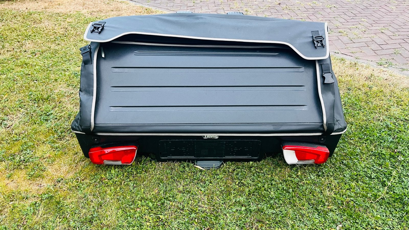Thule bagagebox voor trekhaak (type Onto 9059), Ophalen, Zo goed als nieuw