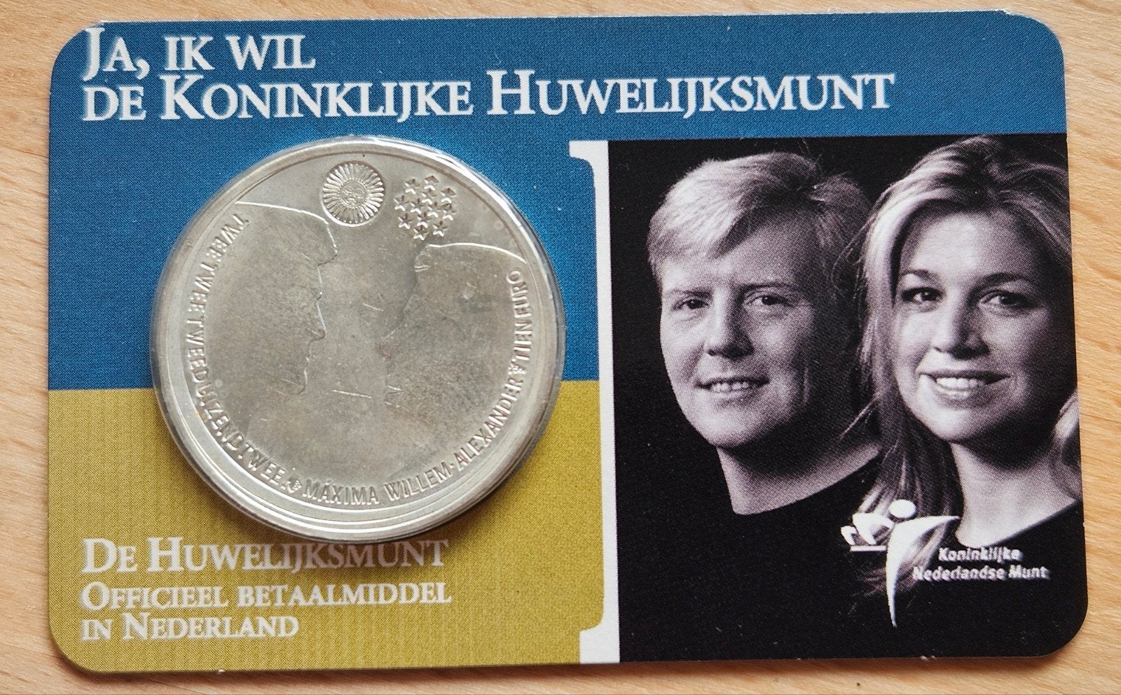 De eerste vier coincards - Zeldzaam, Setje, Koningin Beatrix, Zilver, Euro's