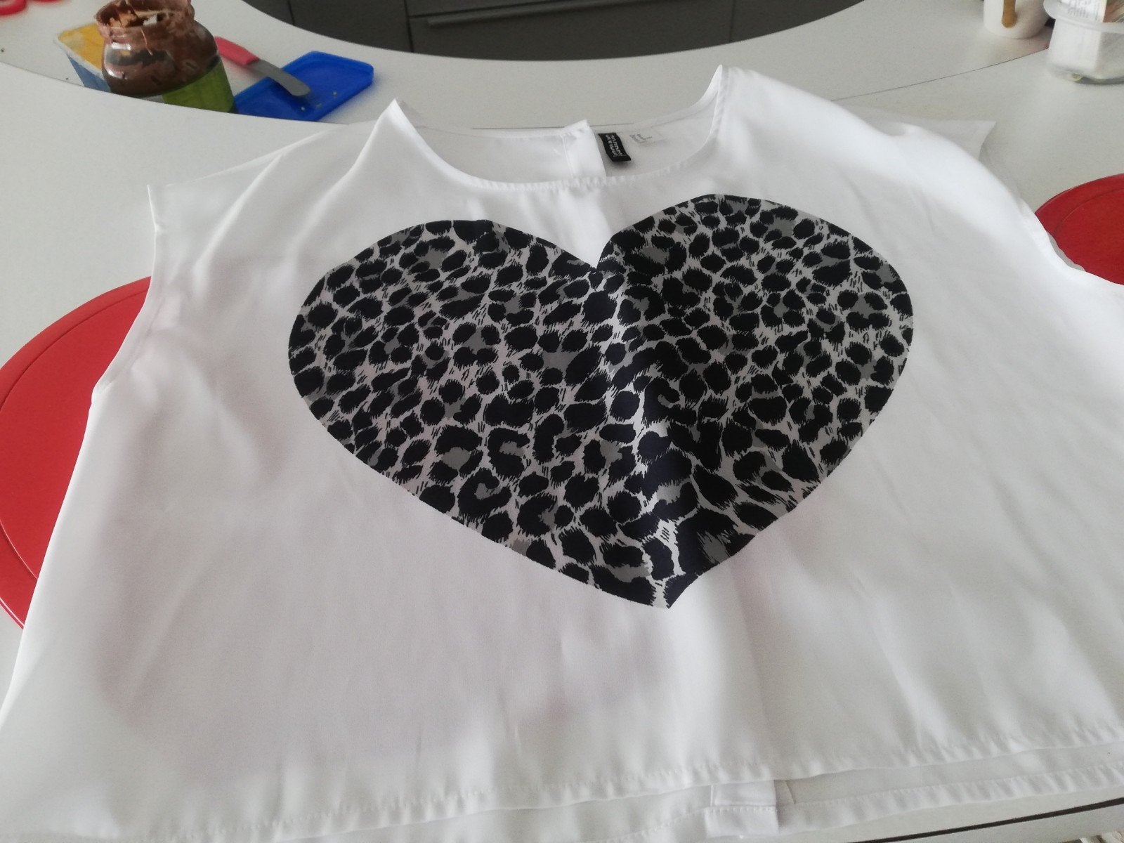 nieuw wit bloesje met groot hart, Maat 38/40 (M), Wit, H&M Divided, Nieuw
