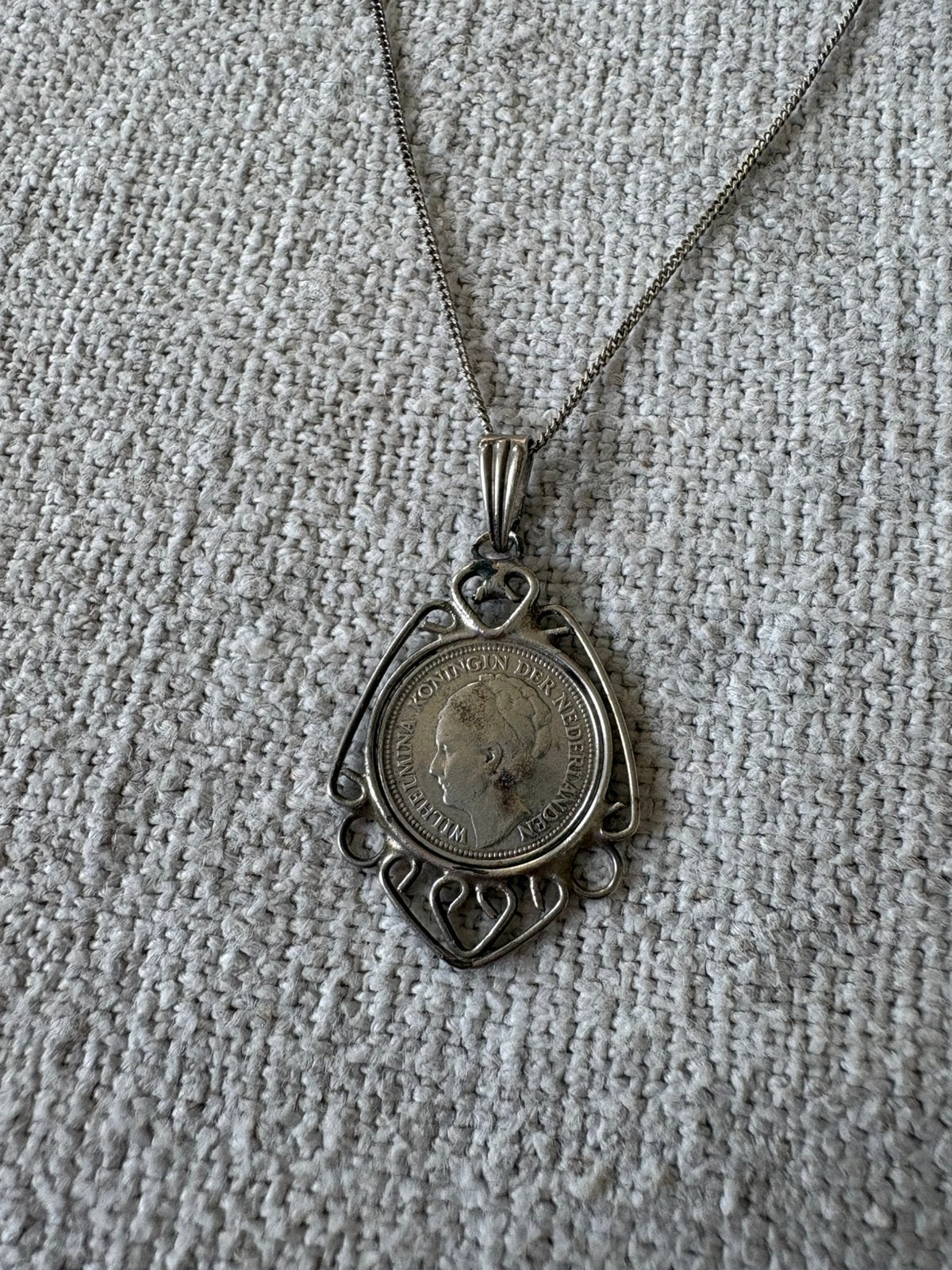 Vintage Zilveren Ketting met Wilhelmina Dubbeltje, Sieraden, Tassen en Uiterlijk, Verzenden, Zo goed als nieuw, Zilver