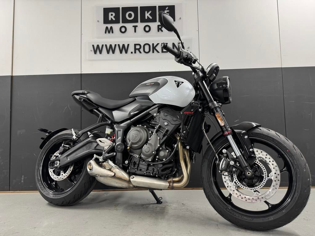 Triumph TRIDENT 660 DEMO DEMO (bj 2026), Naked bike, 660 cc, Bedrijf