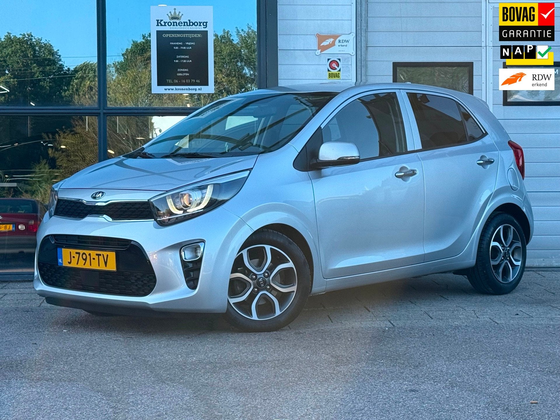 Kia Picanto 1.0 DPi |NAP| CARPLAY| NAVI| CAMERA|, Auto's, Kia, Stof, Gebruikt, 4 stoelen, Origineel Nederlands