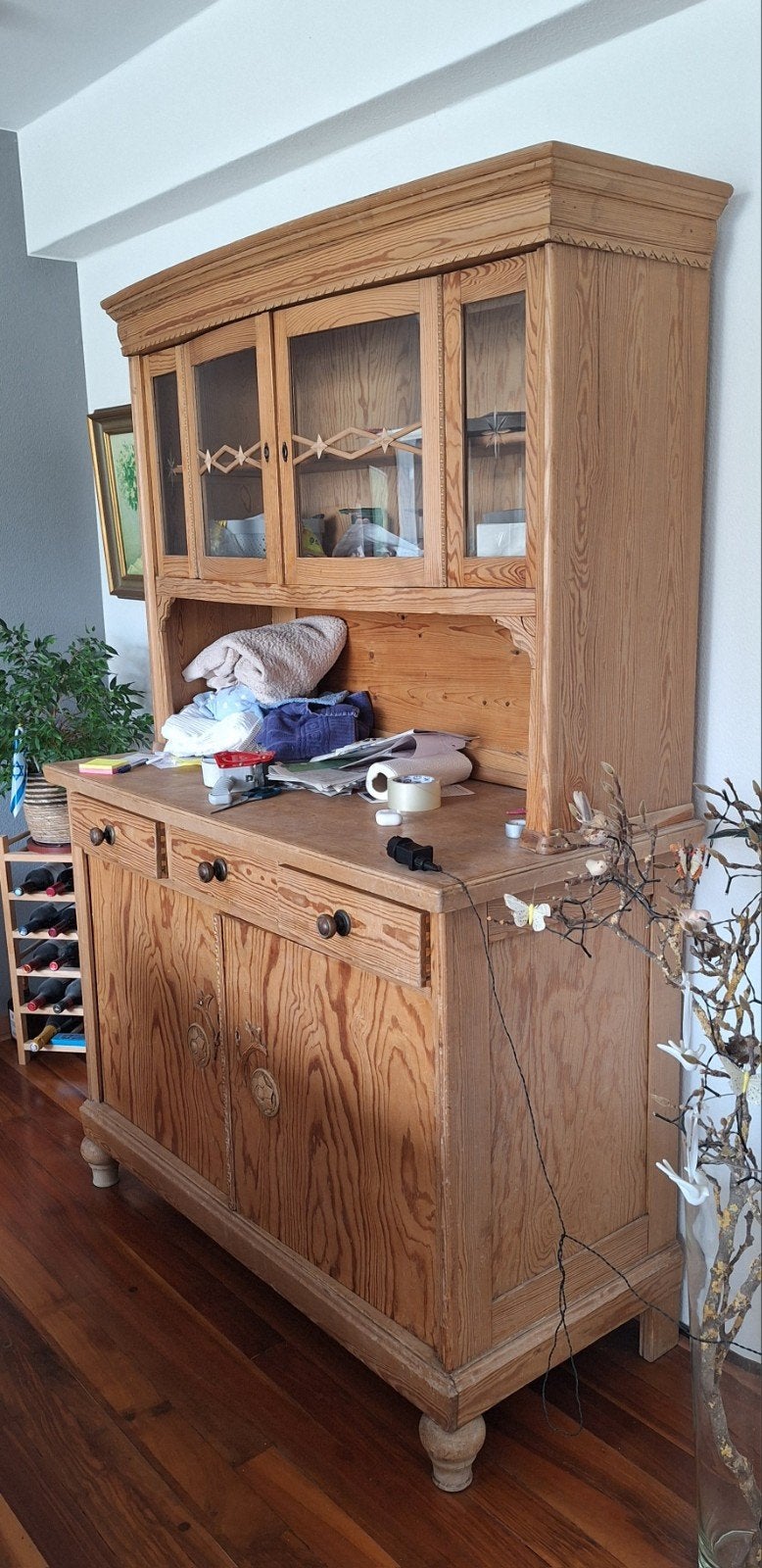 Houten buffetkast / vitrinekast (2-delig), Ophalen, Gebruikt, 50 tot 75 cm, 200 cm of meer