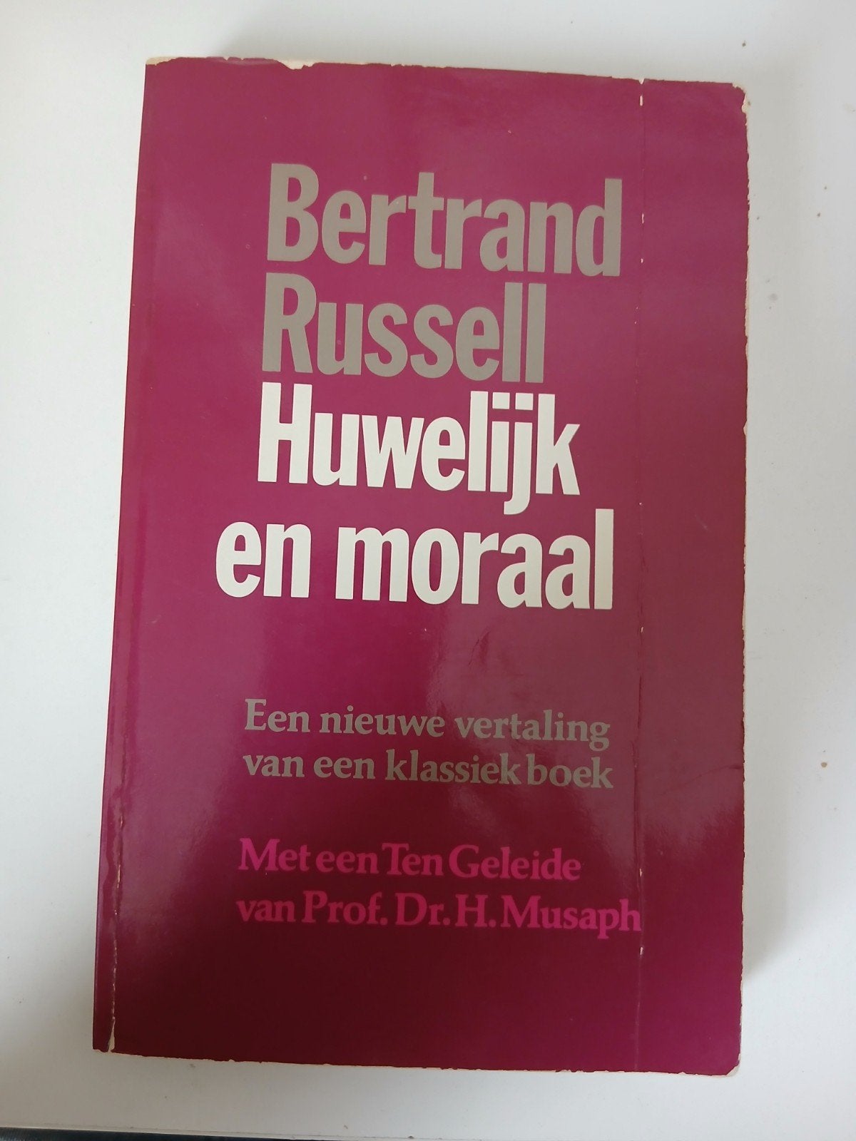 Huwelijk en Moraal - Bertrand Russell (1929), Boeken, Ophalen of Verzenden, Gelezen, Bertrand Russell, Nederland