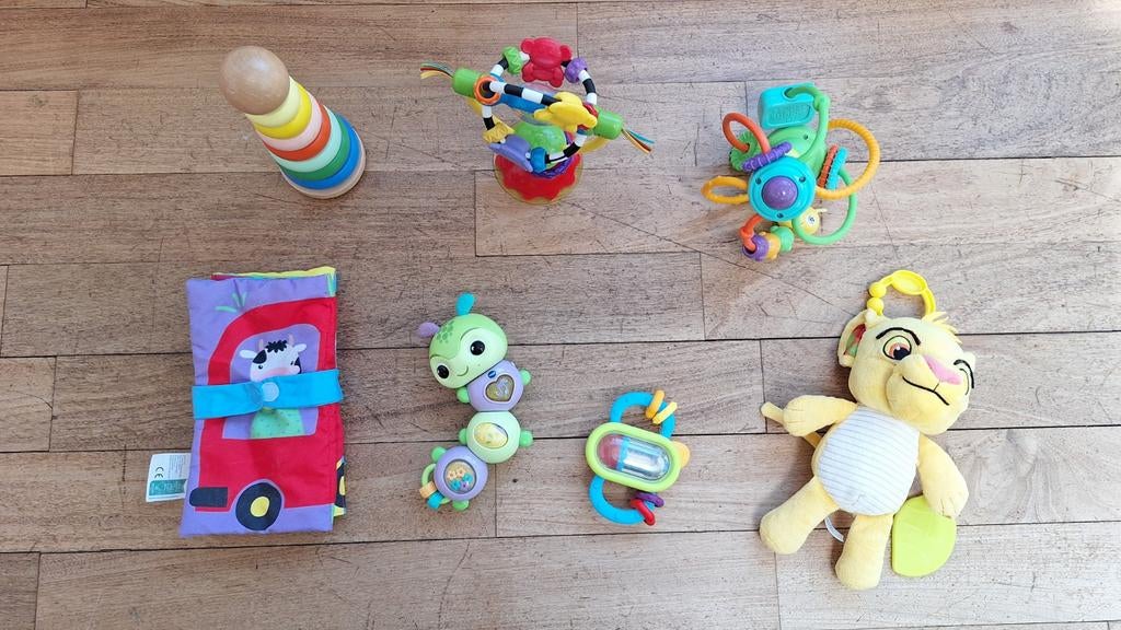 Baby speelgoed 7 stuks oa Playgro, VTech, Clementoni, Ophalen of Verzenden, Zo goed als nieuw, Rammelaar, Met licht