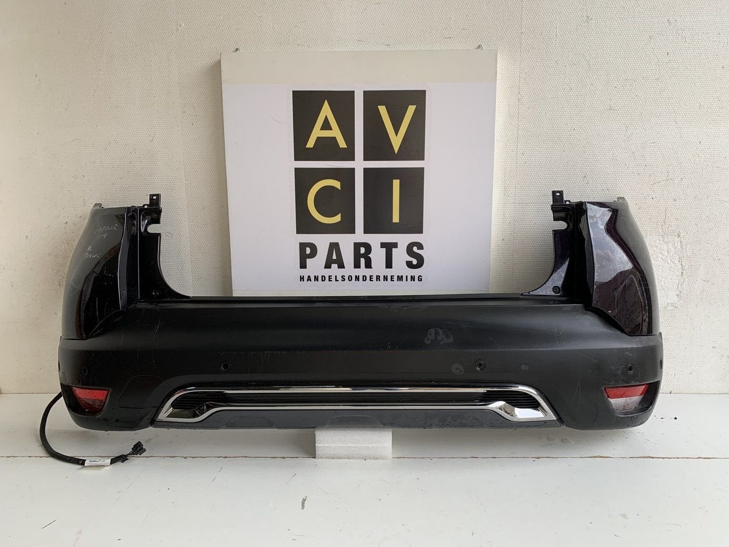 Renault Captur INITIALE facelift achterbumper bumper 6X pdc, Gebruikt, -, Renault, -