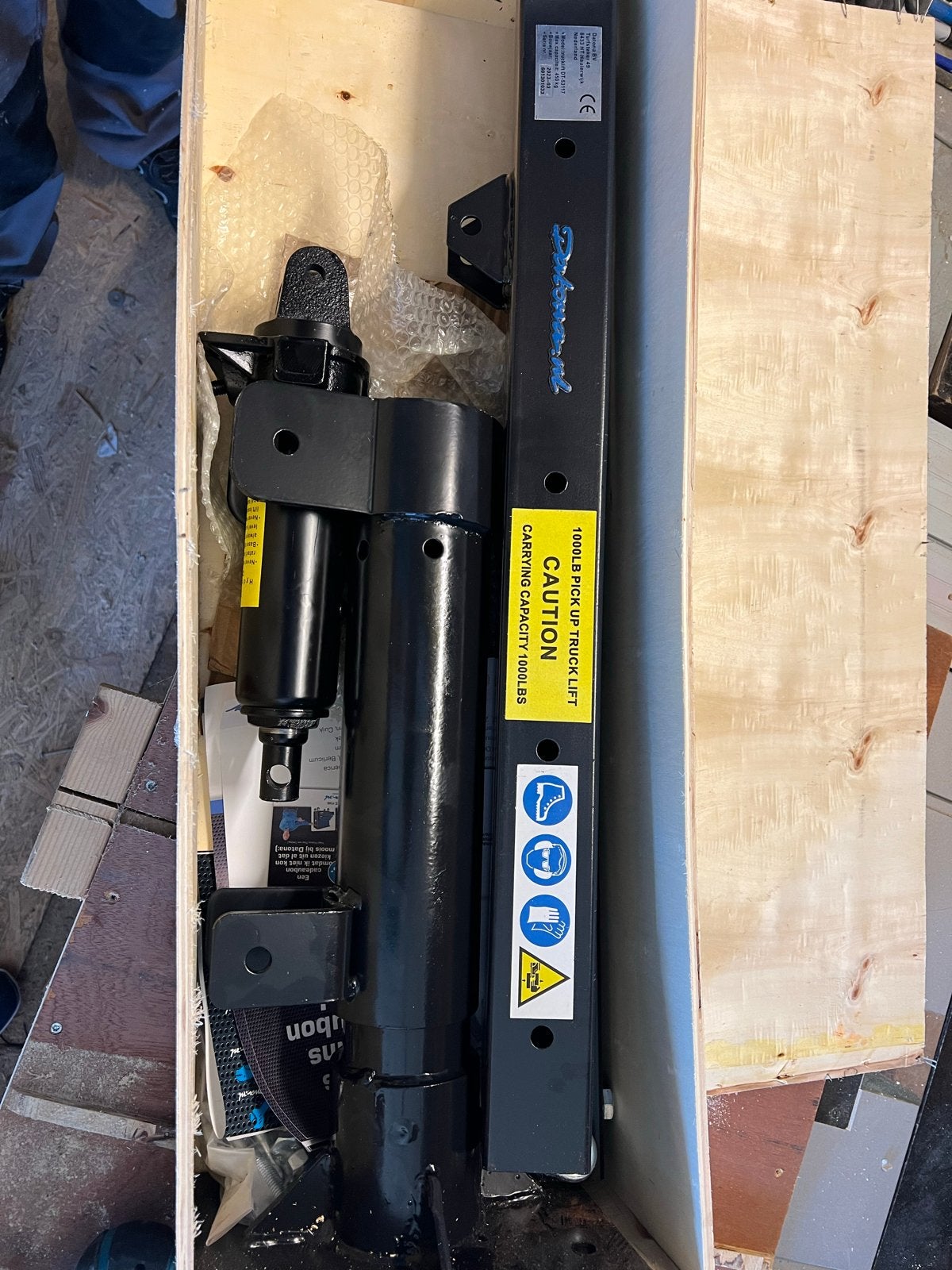 Wegens omstandigheden Datona 1000LB Pickup Kraan in kist, Doe-het-zelf en Verbouw, Gereedschap | Overige machines, Ophalen, Zo goed als nieuw