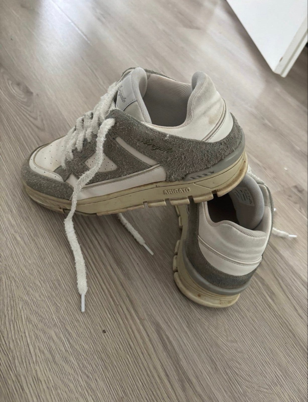 Axel Arigato sneakers, Kleding | Heren, Wit, Ophalen of Verzenden, Sneakers of Gympen, Zo goed als nieuw