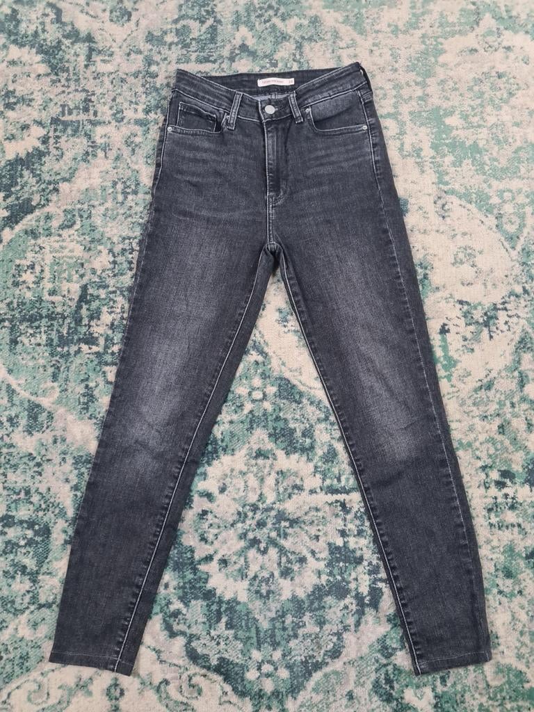 Levi’s straight fit W26 L28 WMN Tulsi2628, Ophalen of Verzenden, Zo goed als nieuw, W27 (confectie 34) of kleiner, Grijs