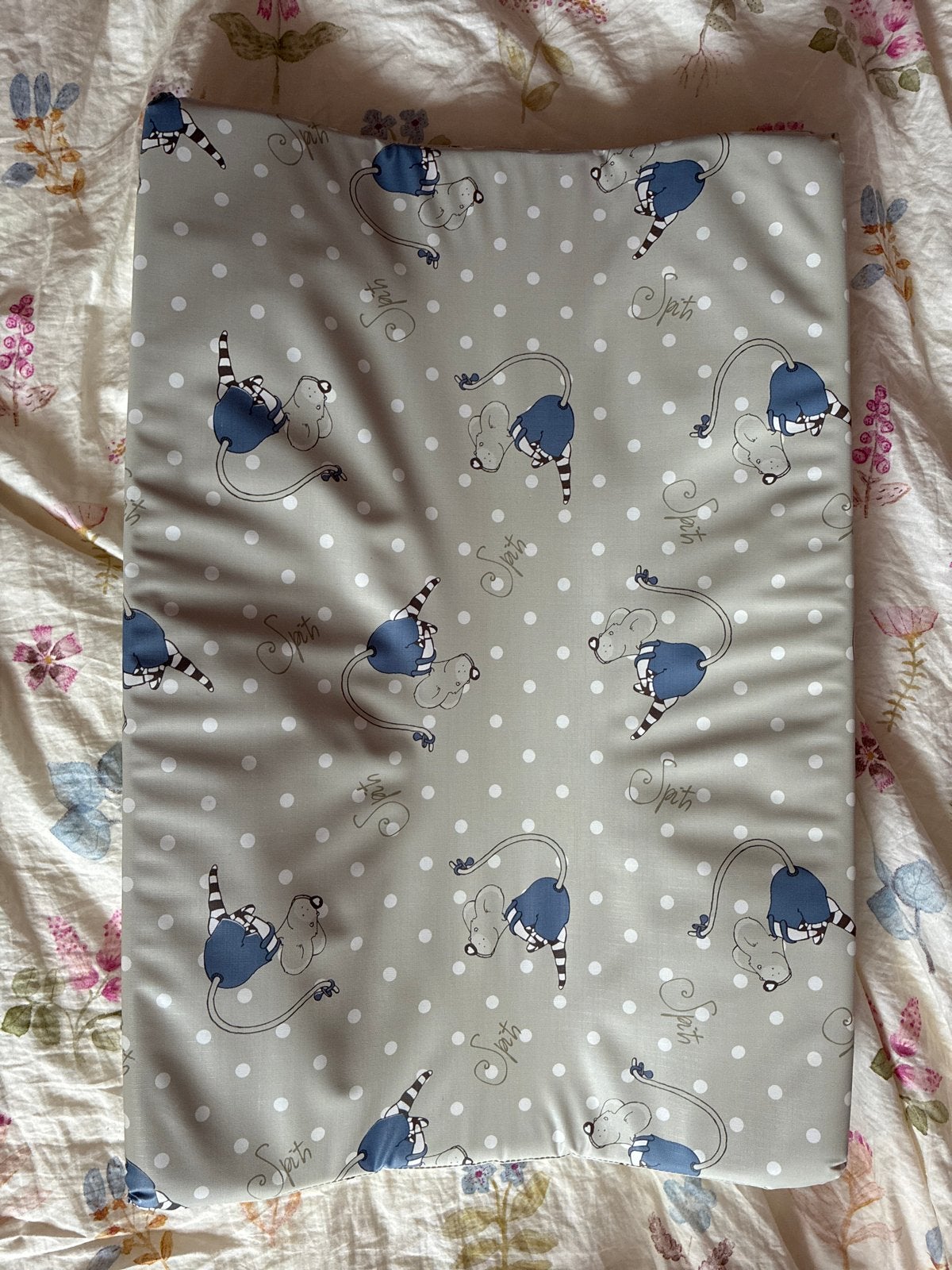 Verschoon kussen met leuke muizenprint, Kinderen en Baby's, Ophalen, Zo goed als nieuw