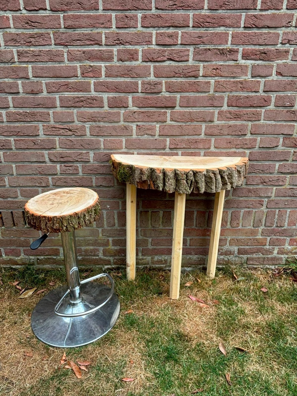 Houten bijzettafel en krukje - uniek en handgemaakt gemaakt, Overige vormen, 60 cm of meer, Hout, Gebruikt