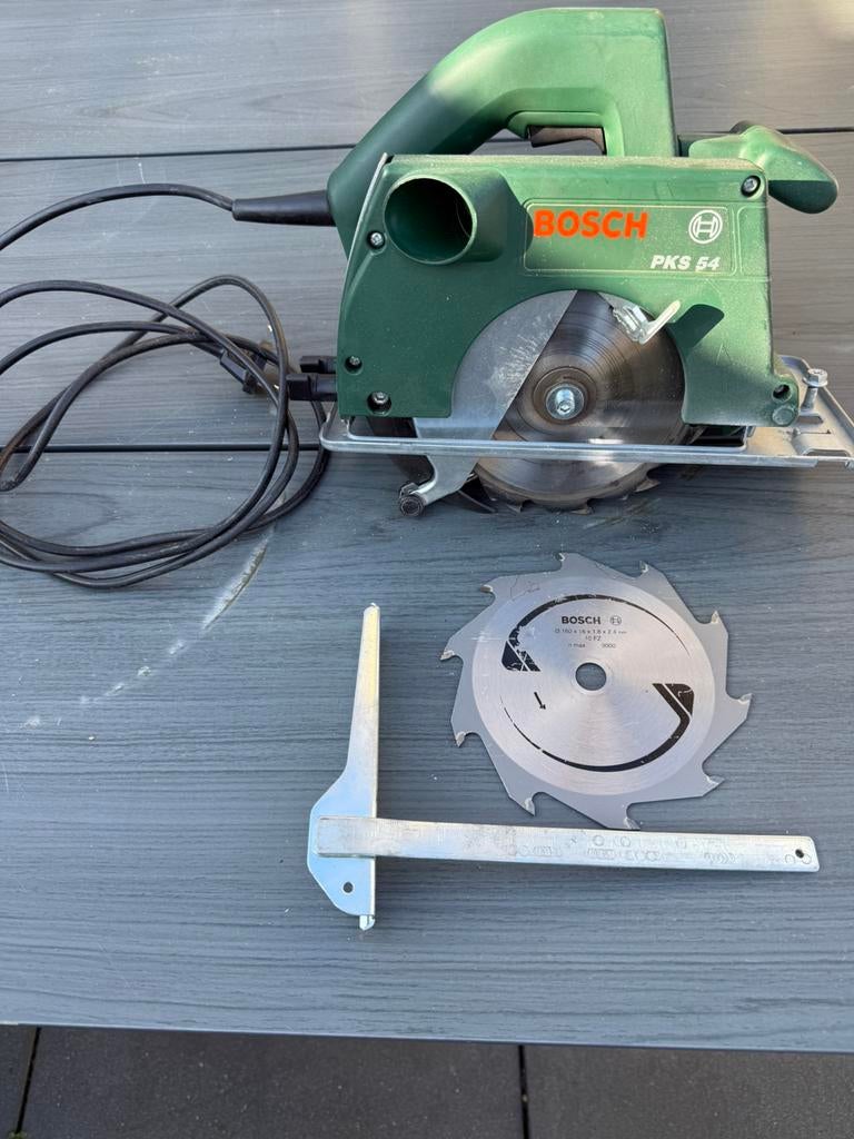 Bosch pks 54 cirkelzaag, Cirkelzaag, Ophalen of Verzenden, Zo goed als nieuw, 30 tot 70 mm