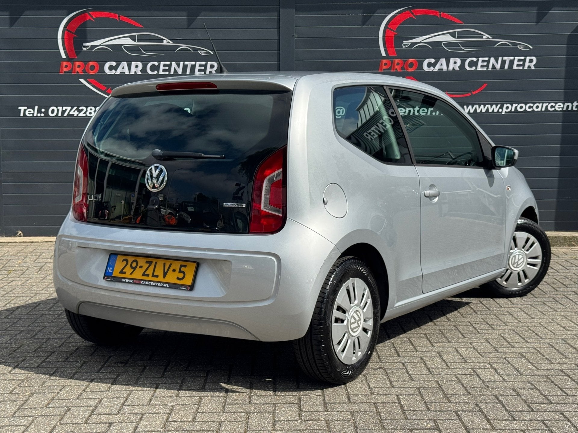 Volkswagen Up! 1.0 move up! BlueMotion AIRCO | 1e EIGENAAR |, Auto's, Volkswagen, Voorwielaandrijving, Gebruikt, Up!, 840 kg