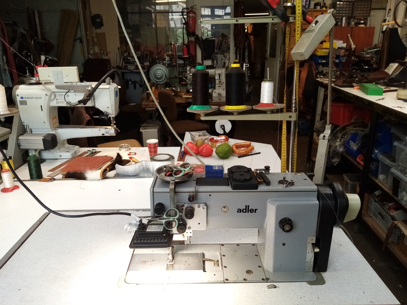 Adler 467 FA373G volautomatische Naaimachine met stappenmoto, Industrieel, Ophalen, Overige merken, Naaimachine