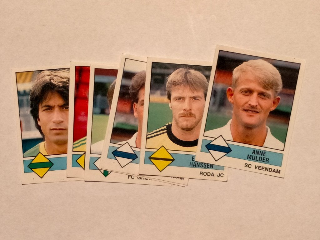 Panini 87 1987 voetbal vintage sport plaatjes kaartjes RARE, Ophalen of Verzenden, Gebruikt, Overige binnenlandse clubs, Poster, Plaatje of Sticker
