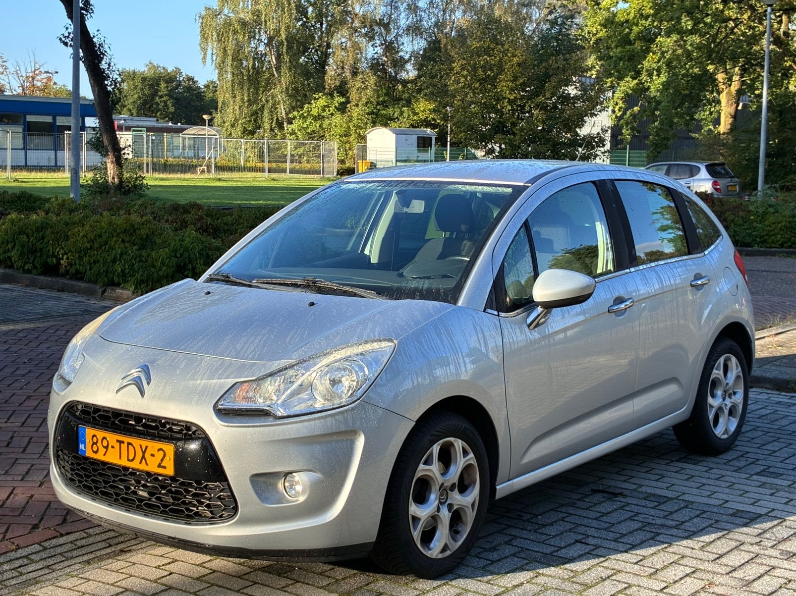 Citroën C3 1.4i 75pk 2012 Grijs, Auto's, Voorwielaandrijving, 1005 kg, 4 cilinders, Origineel Nederlands
