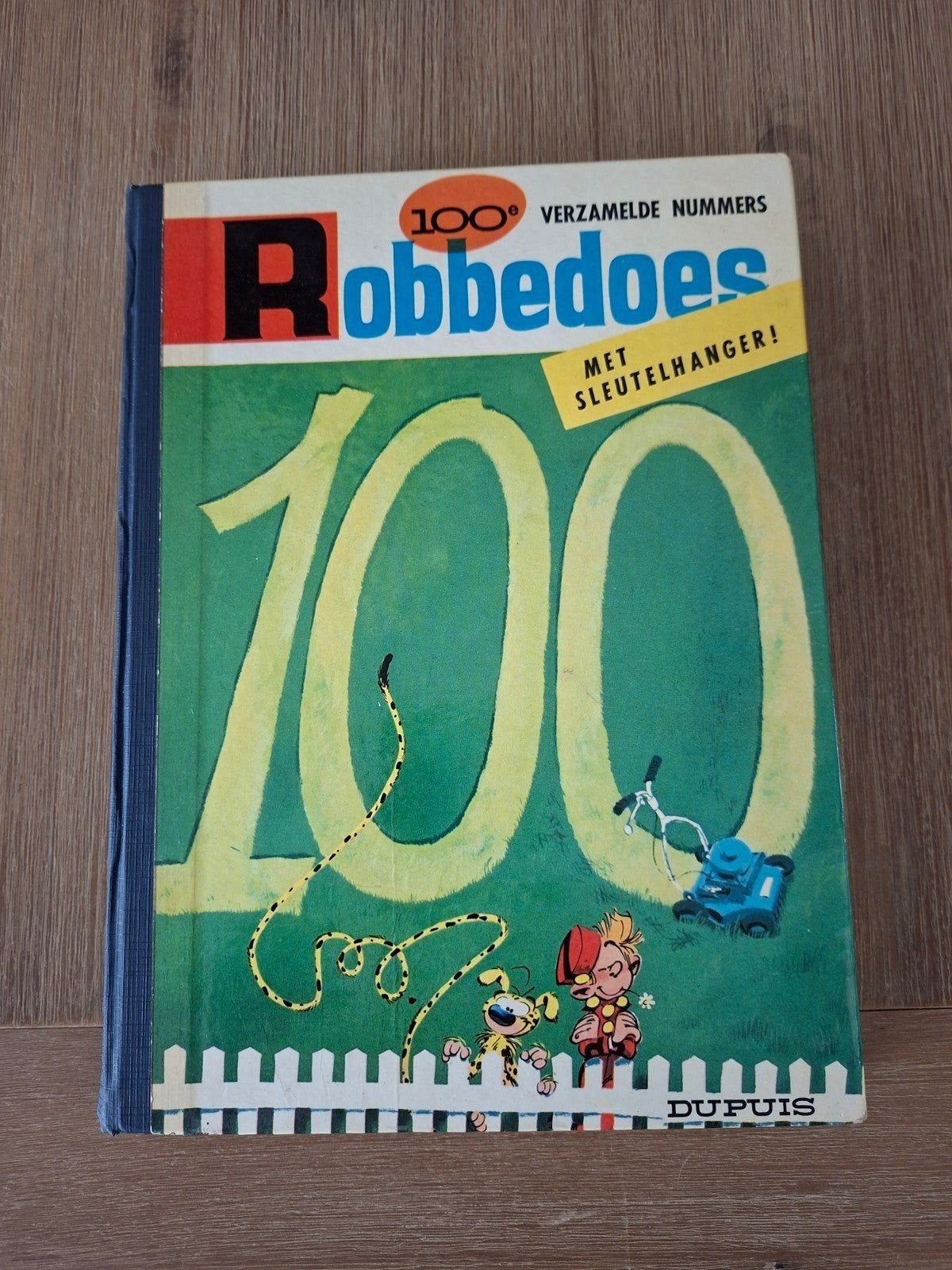 Robbedoes 100 Verzameld., Boeken, Stripboeken, Gelezen, Eén stripboek, Ophalen of Verzenden