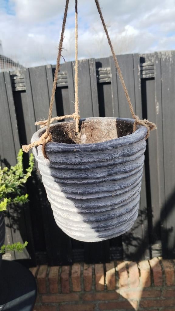Hangpot steen, Steen, Minder dan 30 cm, Rond, Ophalen of Verzenden