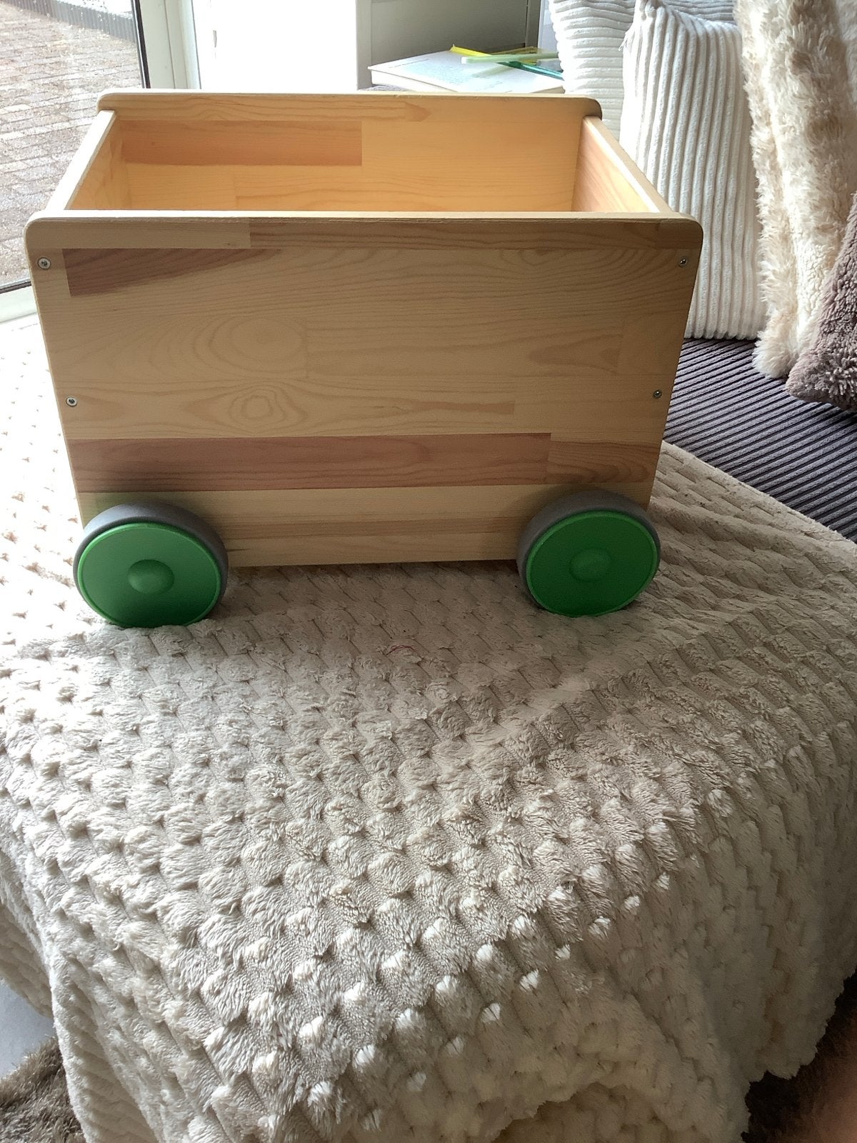 Houten speelgoedkar met wielen en trekkoord, Ophalen, Gebruikt, Duw- of Trekspeelgoed