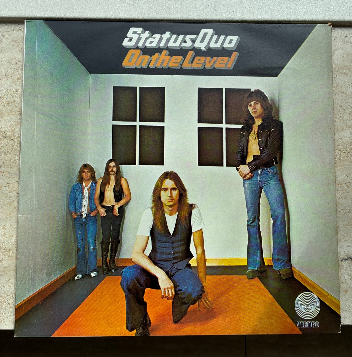 Status Quo - On The Level LP (1975), Cd's en Dvd's, LP, Gebruikt, Originele persing, Ophalen of Verzenden