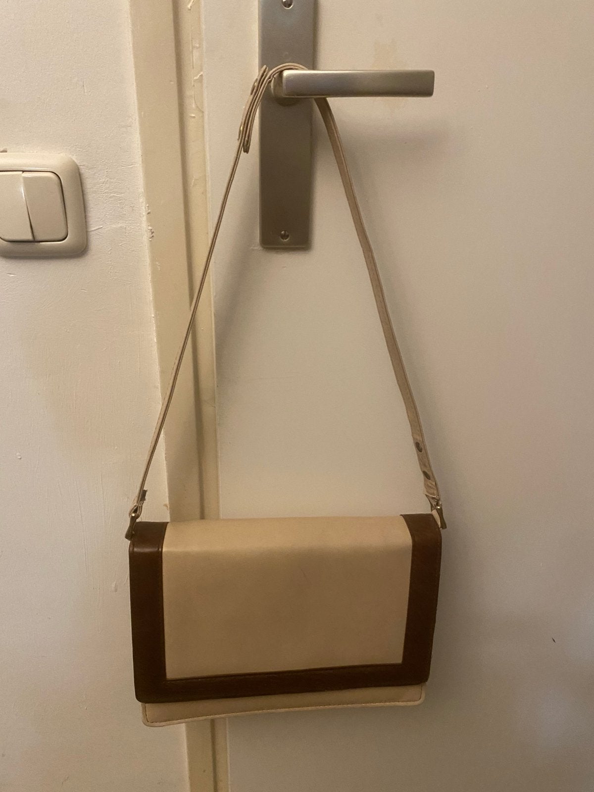 Leren damestas, Ophalen of Verzenden, Zo goed als nieuw, Beige, Overige typen