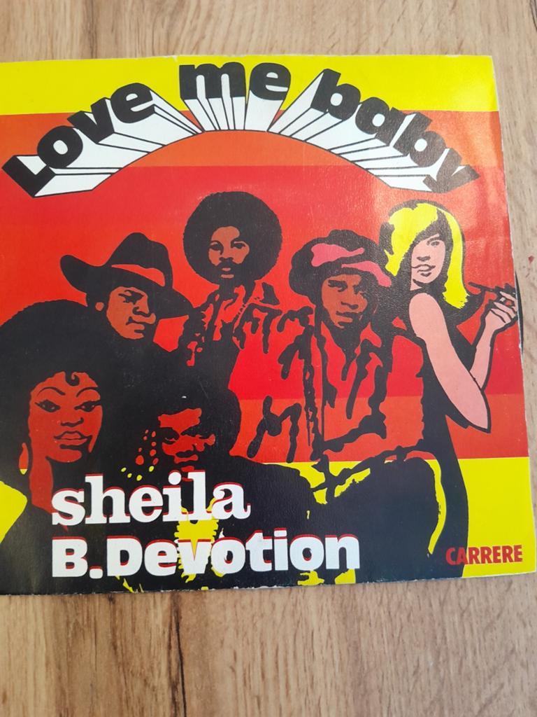 Sheila b devotion 7 inch  love me baby, Ophalen of Verzenden, Zo goed als nieuw, Pop