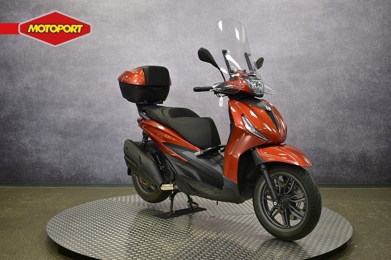 Piaggio BEVERLY 400 S (bj 2022), Scooter, Info@piaggio.com, Viale Rinaldo Piaggio, 25
56025  Pontedera, IT, Piaggio Vespa BV