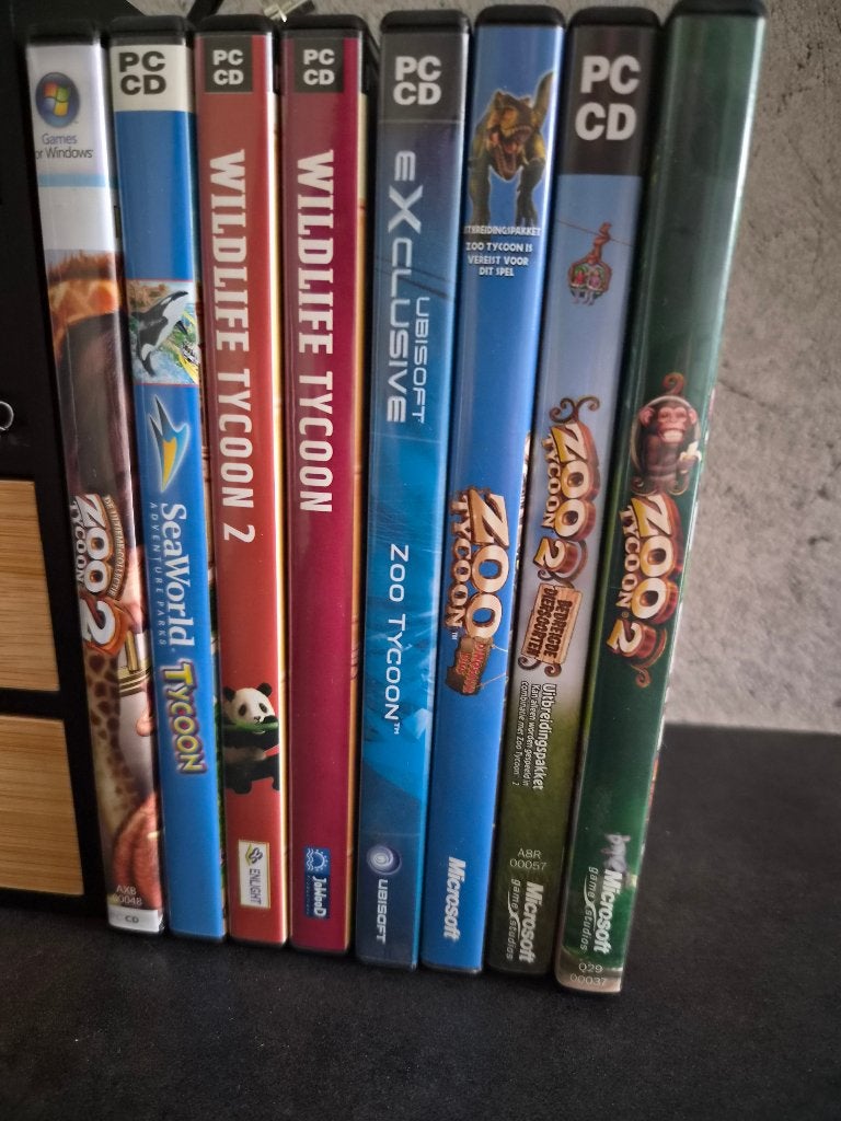Zoo Tycoon pc spellen, Ophalen, Gebruikt, 1 speler, Vanaf 3 jaar