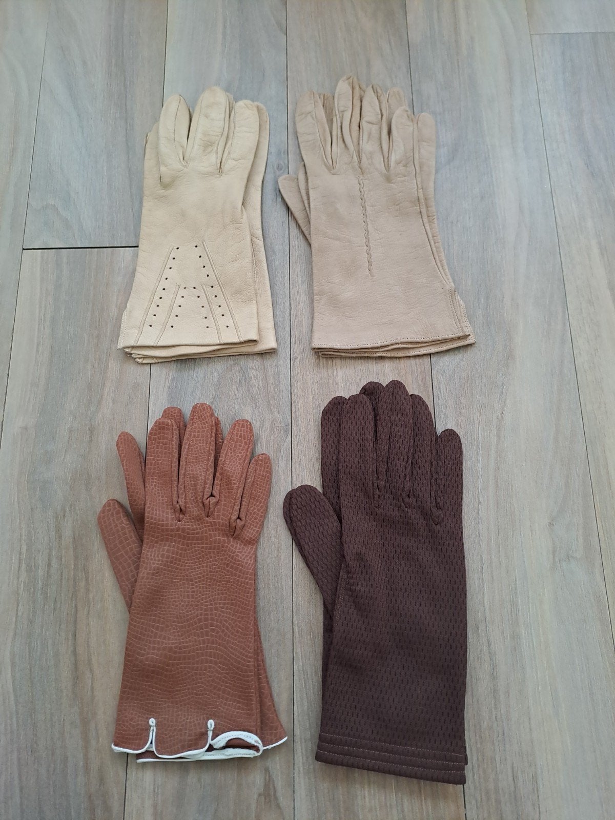 Vintage leren en stoffen(synthetisch materiaal) handschoenen, Ophalen of Verzenden, Gedragen, Maat 36 (S), Handschoenen