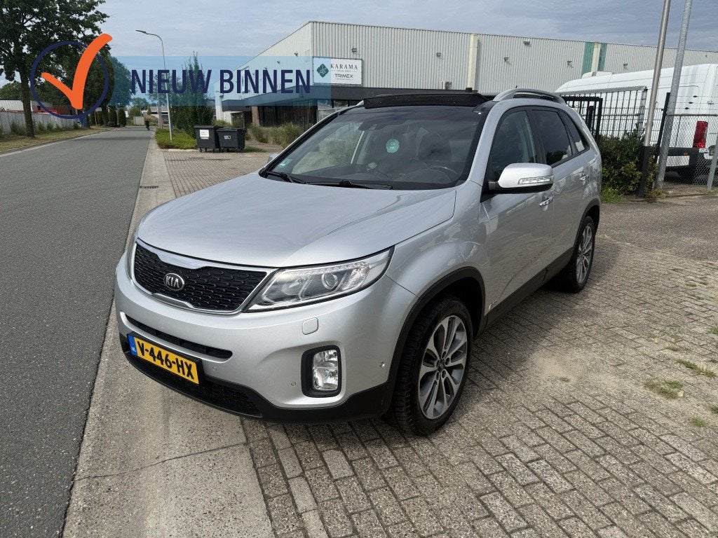 Kia SORENTO*MARGE*GRIJSKENTEKEN*OPENDAK KEYLESS (bj 2015), Auto's, Automaat, Euro 5, 15 km/l, 1865 kg