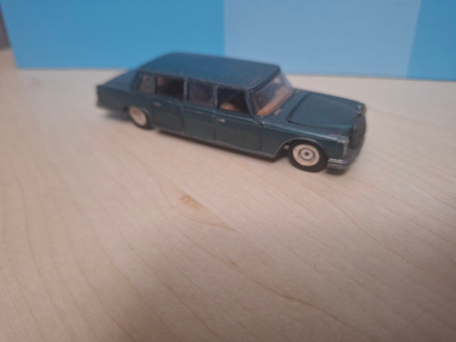 Siku v 253 Mercedes Benz 600 Speelgoedauto - Made in Germany, Ophalen of Verzenden, Gebruikt, Auto, SIKU