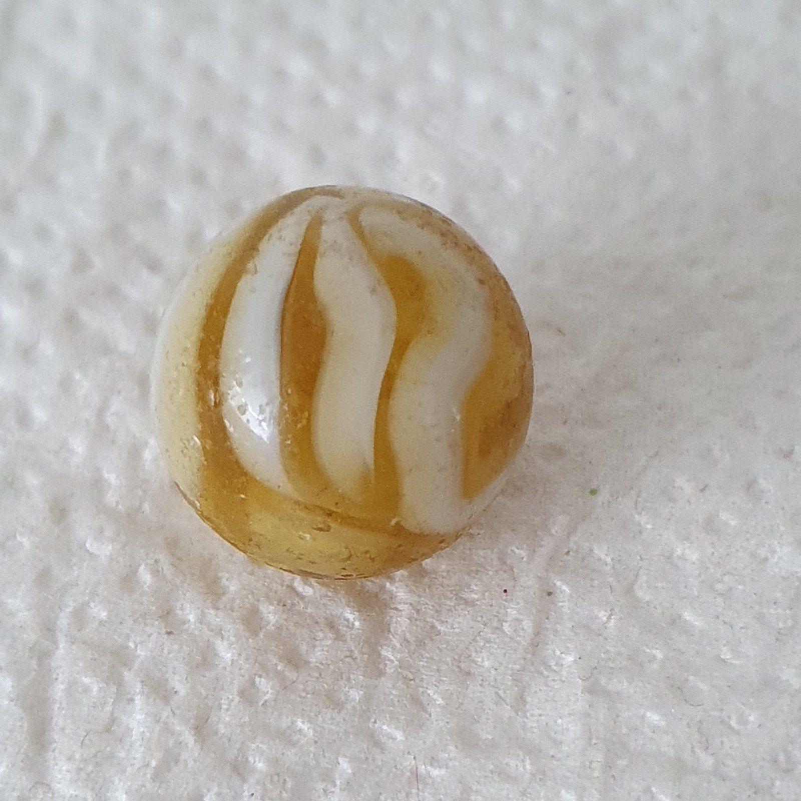 Vintage swirl knikker Veiligglas, Ophalen of Verzenden