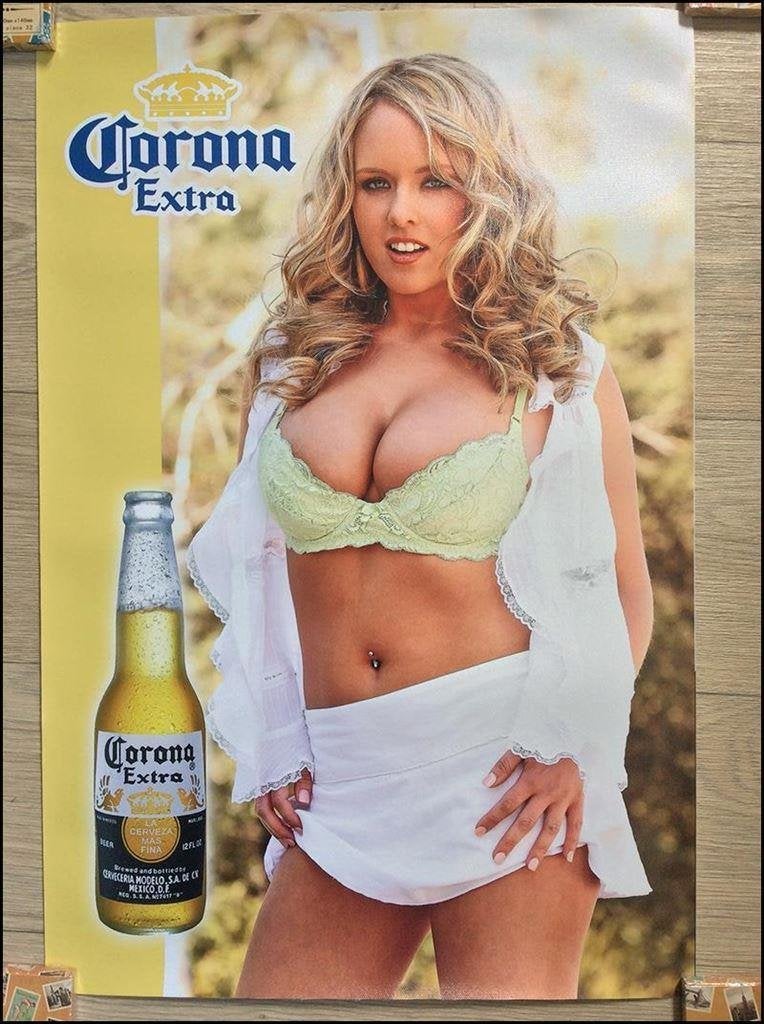 CORONA Bier Sexy Dame Pin up mancave RECLAME POSTER, Verzenden, Nieuw, Reclamebord, Plaat of Schild, Overige merken