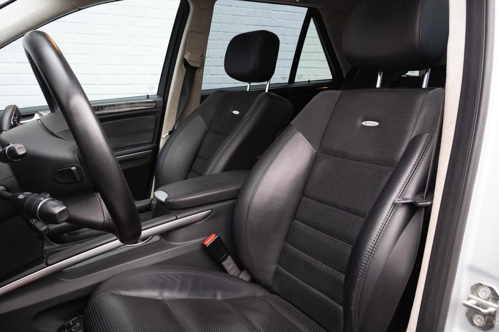 Mercedes-Benz M-Klasse ML63AMG Adaptive|Alcantara hemel| Sto, Automaat, Gebruikt, 8 cilinders, Leder