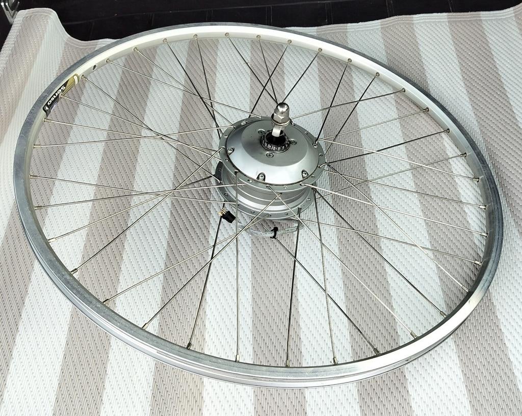 2x Gazelle voorwiel motor 9 pins en 5 pins, Ophalen of Verzenden, Motor