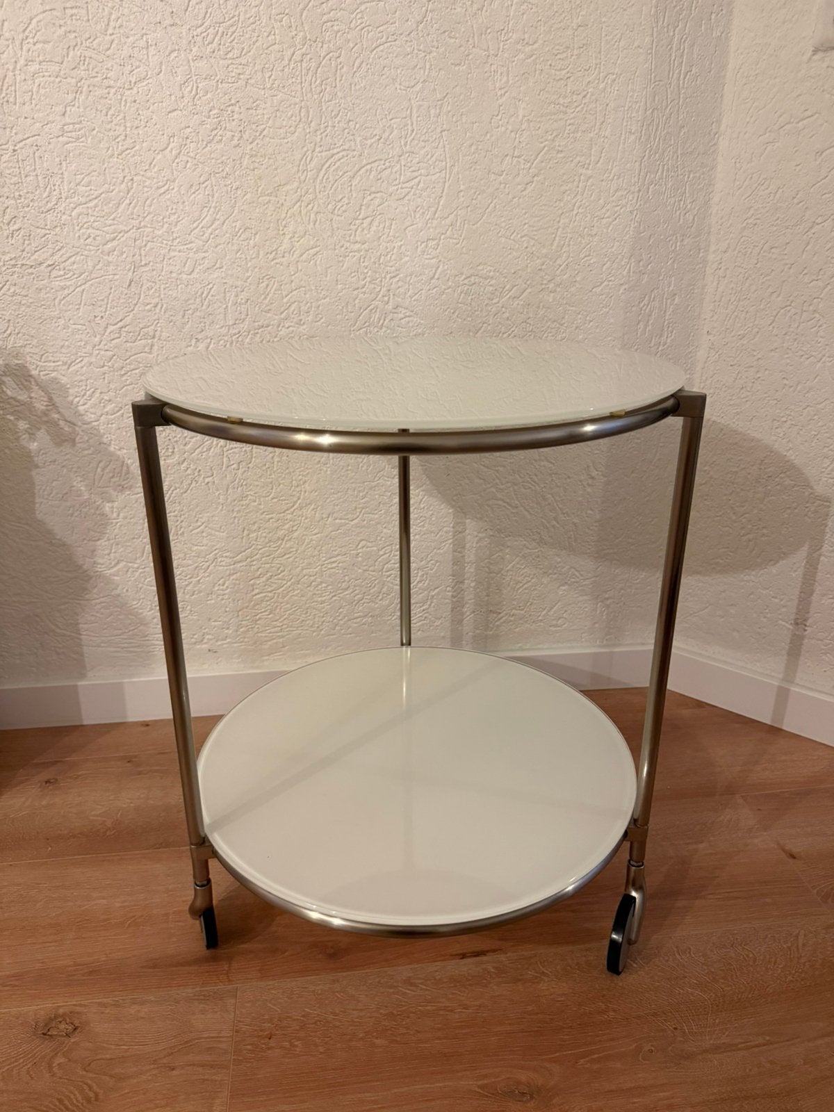 ikea strind bijzettafel, Minder dan 55 cm, Rond, Zo goed als nieuw, Ophalen