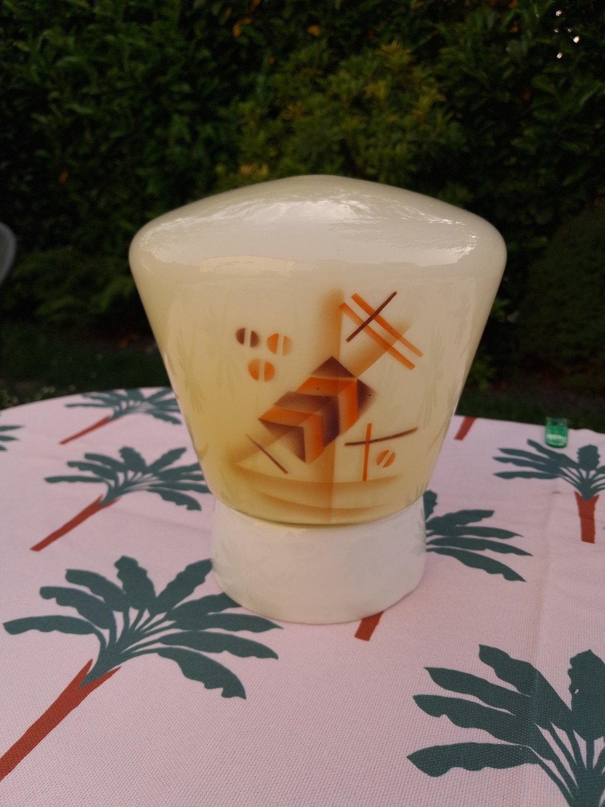 Vintage Art Deco Plafondlamp met Geometrisch Patroon, Antiek en Kunst, Antiek | Lampen, Ophalen of Verzenden