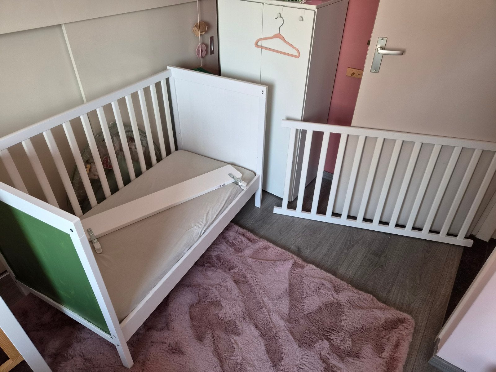 IKEA Ledikant 60x120 met matras en peuterbedplank, Ophalen, Gebruikt, Ledikant