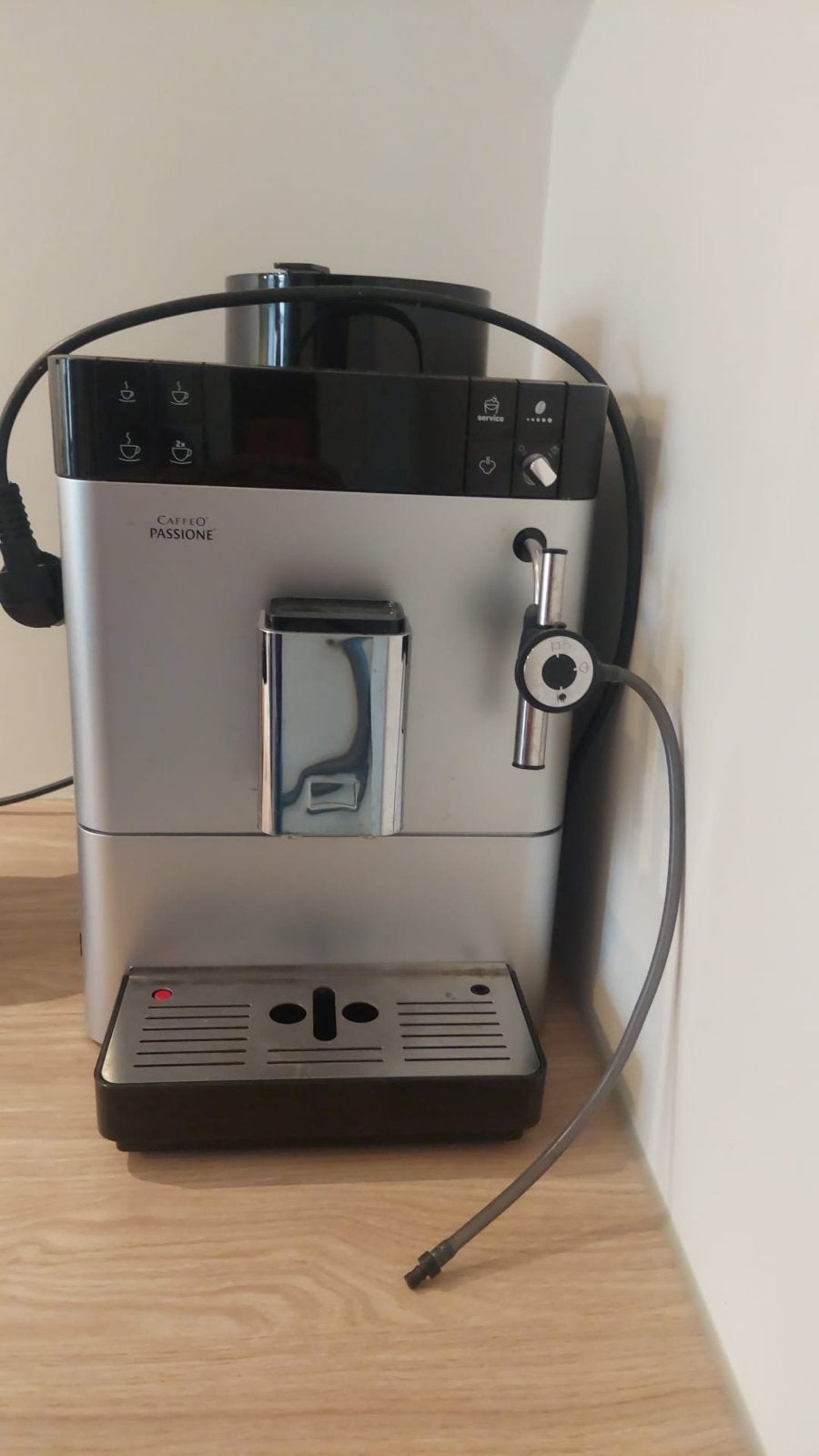 Melitta Caffeo Passione volautomatische koffiemachine, Witgoed en Apparatuur, Koffiezetapparaten, Ophalen, Afneembaar waterreservoir