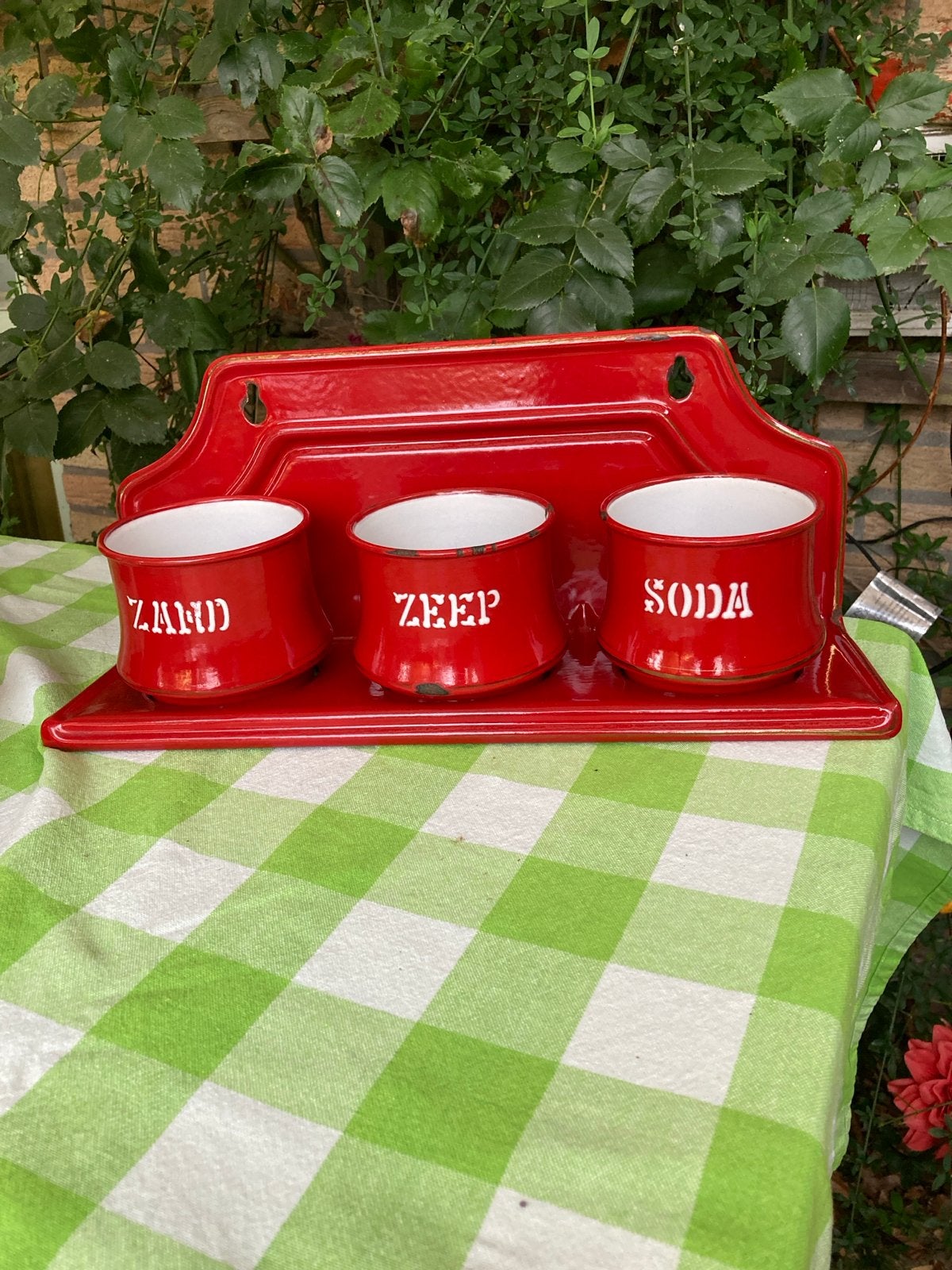 Ouderwetse Rood Emaille Zand, Zeep en Soda Stel, Antiek en Kunst, Antiek | Emaille, Ophalen