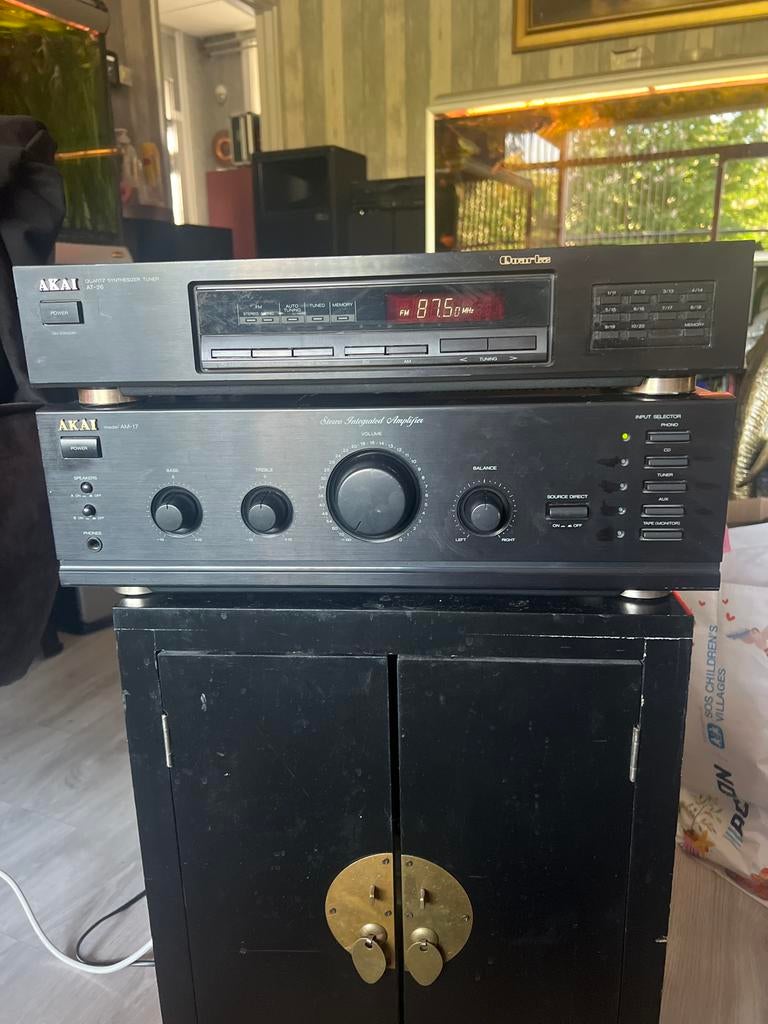 Akai AM-17 Versterker en AT-26 Tuner Set, Tuner of Radio, Zo goed als nieuw, Akai, Losse componenten