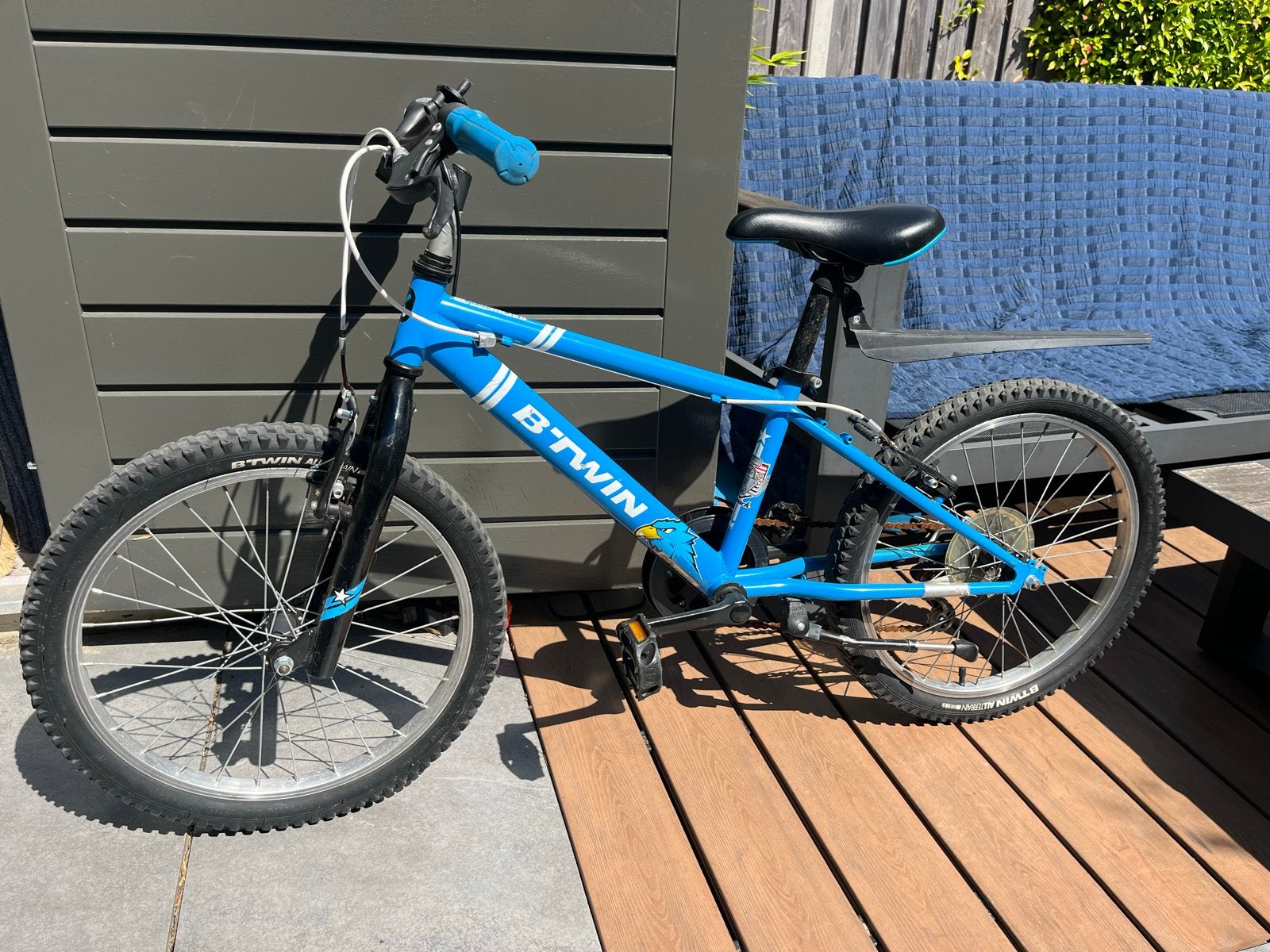 B'TWIN Kinderfiets 20 inch - Blauw, Ophalen of Verzenden, Gebruikt, Velgrem, 20 inch of meer