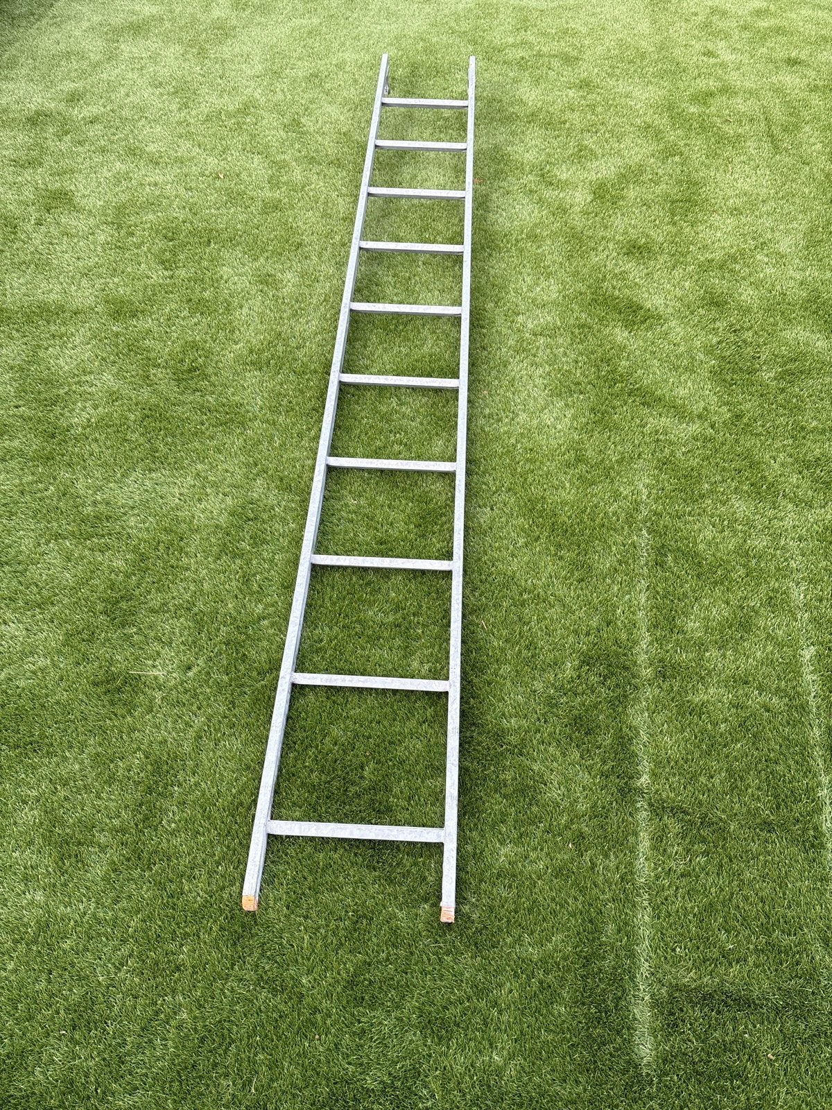 Stevige stalen ladder met haken  3 meter, Ophalen, Gebruikt, Ladder, 2 tot 4 meter