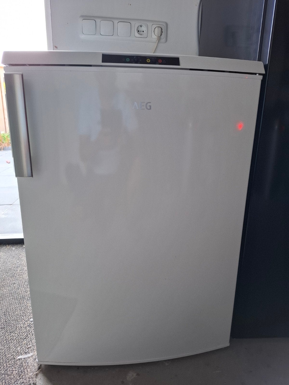 Vriezer AEG nieuwstaat koopje, Ophalen, Zo goed als nieuw, Minder dan 60 cm, 160 cm of meer