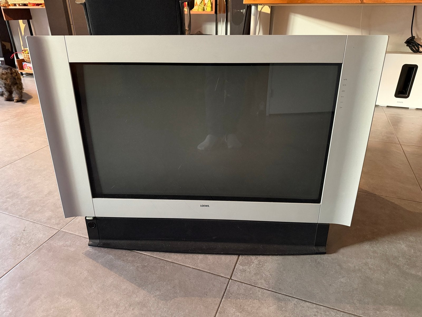 Loewe Vitros 6381 ZW Q25M CRT TV met VGA en meubel, Gebruikt, 80 tot 100 cm, 100 Hz, Ophalen